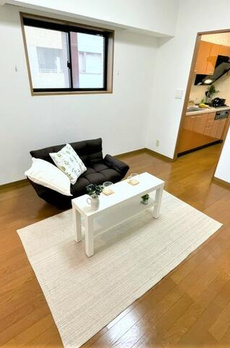 パロス新富町 