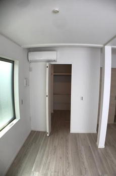 ＫＩＴＡＺＡＷＡ　ＨＯＵＳＥ 