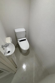 いちご四谷四丁目ビル 
