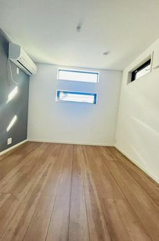 町屋３丁目新築 