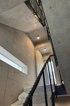 三田一棟空ビル 