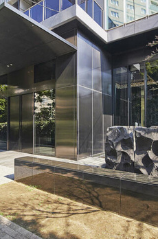 ＴＨＥ　ＲＯＰＰＯＮＧＩ　ＴＯＫＹＯ　ＣＬＵＢ　ＲＥＳＩＤＥＮＣＥ 