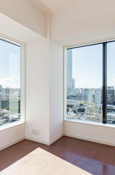 プラティーヌ新宿新都心 