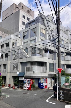 ＮＡＫＡＭＥＧＵＲＯ　ＡＲＫＩＩ 
