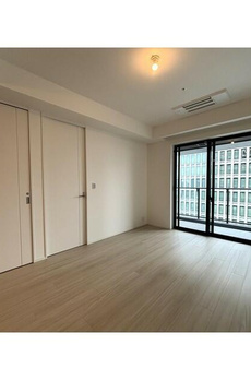 ＷＯＲＬＤ　ＴＯＷＥＲ　ＲＥＳＩＤＥＮＣＥ 