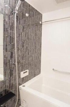 ＬＩＭＥＲＥＳＩＤＥＮＣＥ　ＨＩＫＩＦＵＮＥ 