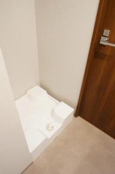 ＬＩＭＥＲＥＳＩＤＥＮＣＥ　ＨＩＫＩＦＵＮＥ 