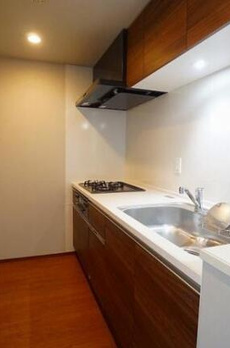 ＬＩＭＥＲＥＳＩＤＥＮＣＥ　ＨＩＫＩＦＵＮＥ 