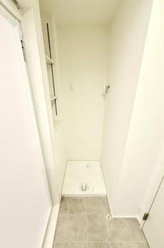 コンポジット渋谷初台 