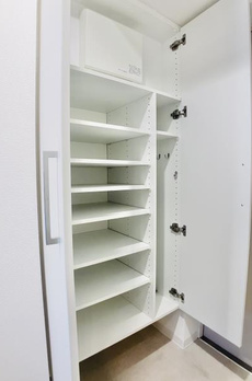 Ｐｒｅｍｉｅｒ市谷薬王寺 