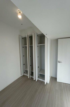 ＷＯＲＬＤ　ＴＯＷＥＲ　ＲＥＳＩＤＥＮＣＥ 