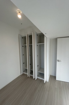 ＷＯＲＬＤ　ＴＯＷＥＲ　ＲＥＳＩＤＥＮＣＥ 