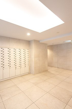 ＪＰ　ｎｏｉｅ　上野稲荷町 