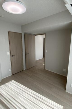 クレストコート町屋 
