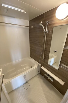 クレストコート町屋 