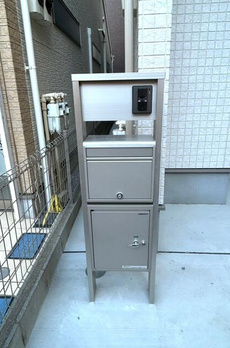 渋谷区幡ヶ谷二丁目戸建 