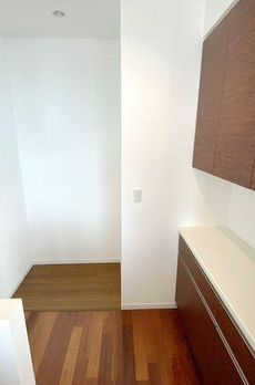 ＴＯＷＥＲ　ＲＥＳＩＤＥＮＣＥ　ＴＯＫＹＯ 