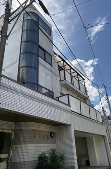 山和ビル 