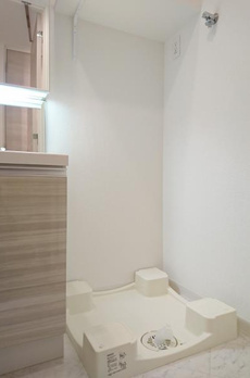 Ｐｒｅｍｉｅｒ市谷薬王寺 