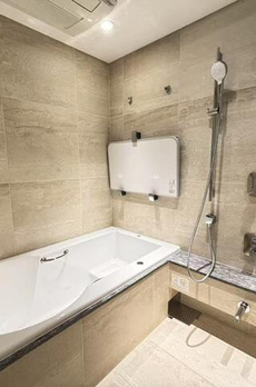 ＷＯＲＬＤ　ＴＯＷＥＲ　ＲＥＳＩＤＥＮＣＥ 
