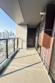 ＷＯＲＬＤ　ＴＯＷＥＲ　ＲＥＳＩＤＥＮＣＥ 