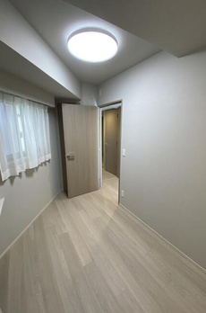 クレストコート町屋 