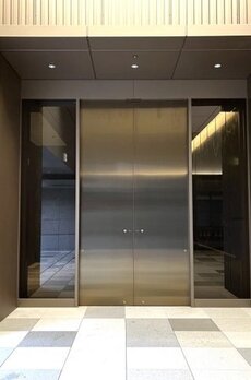 WORLD TOWER RESIDENCE 