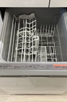 WORLD TOWER RESIDENCE 