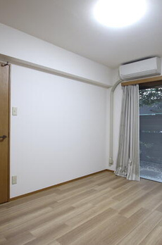 ウエルカーサ東中野 