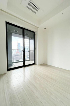 ＷＯＲＬＤ　ＴＯＷＥＲ　ＲＥＳＩＤＥＮＣＥ 