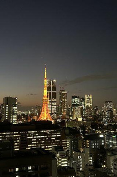 ＷＯＲＬＤ　ＴＯＷＥＲ　ＲＥＳＩＤＥＮＣＥ 