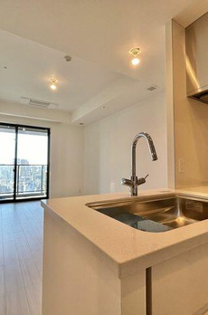 ＷＯＲＬＤ　ＴＯＷＥＲ　ＲＥＳＩＤＥＮＣＥ 