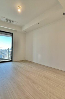 ＷＯＲＬＤ　ＴＯＷＥＲ　ＲＥＳＩＤＥＮＣＥ 