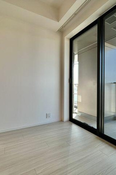 ＷＯＲＬＤ　ＴＯＷＥＲ　ＲＥＳＩＤＥＮＣＥ 