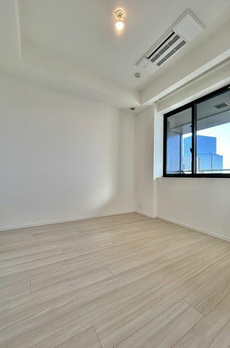 ＷＯＲＬＤ　ＴＯＷＥＲ　ＲＥＳＩＤＥＮＣＥ 