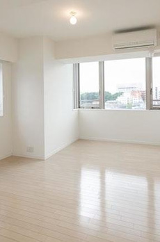 ｉ－Ｓｕｉｔｅ　ＨｉｇａｓｈｉＮａｋａｎｏ 