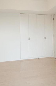 ｉ－Ｓｕｉｔｅ　ＨｉｇａｓｈｉＮａｋａｎｏ 