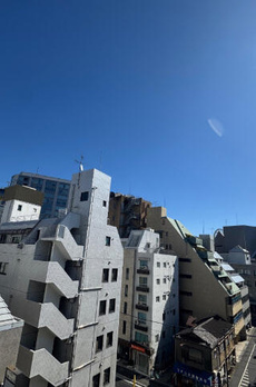 常秀館 
