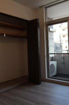 プライムアーバン新川 