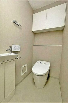 ライオンズクオーレ東京八丁堀 