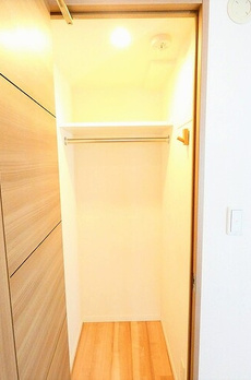 ローレルアイ千代田淡路町 