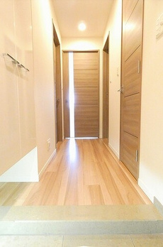 ローレルアイ千代田淡路町 