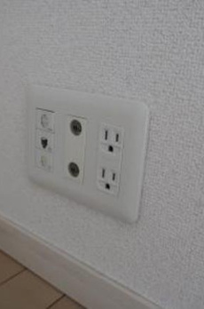 グラディート汐留ロッソ 