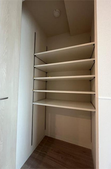 Ｍａｉｓｏｎ　Ｃｈａｌｅｕｒ（メゾン　シャルール） 