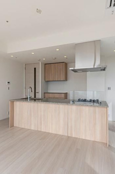 ＷＯＲＬＤ　ＴＯＷＥＲ　ＲＥＳＩＤＥＮＣＥ 