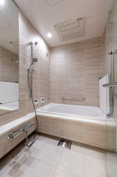 ＷＯＲＬＤ　ＴＯＷＥＲ　ＲＥＳＩＤＥＮＣＥ 