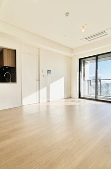 ＷＯＲＬＤ　ＴＯＷＥＲ　ＲＥＳＩＤＥＮＣＥ 