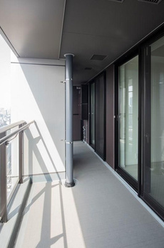 ＷＯＲＬＤ　ＴＯＷＥＲ　ＲＥＳＩＤＥＮＣＥ 