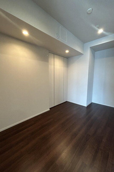 ＨＡＲＵＭＩ　ＦＬＡＧ　ＳＥＡ　ＶＩＬＬＡＧＥ　Ｃ棟 