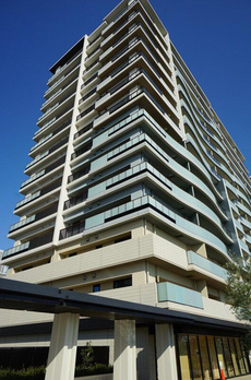 ＨＡＲＵＭＩ　ＦＬＡＧ　ＳＥＡ　ＶＩＬＬＡＧＥ　Ｃ棟 